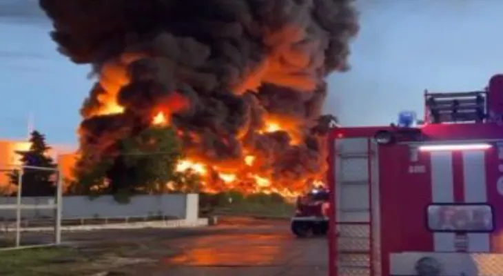 Incendie du bâtiment historique de la bourse au Danemark