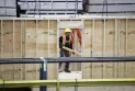Experts : résoudre le problème de la pénurie de travailleurs du bâtiment, un facteur clé pour faire face à la crise du logement