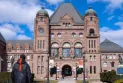 L'assemblée législative décide de maintenir l'interdiction du port du keffieh palestinien en Ontario