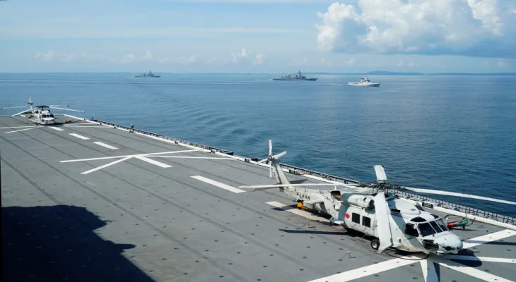 Ministère de la Défense japonais : Deux hélicoptères de la marine avec un équipage de 8 personnes à bord se sont écrasés dans l'océan Pacifique.