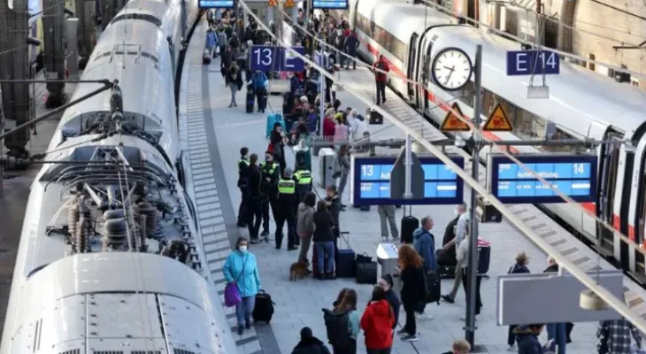 Train services paralyzed in parts of Germany after theft of power cables.