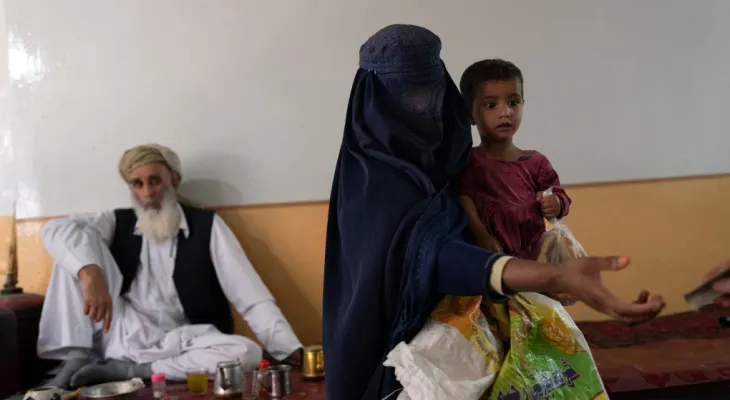 Les obstacles bureaucratiques entravent les efforts d'Ottawa pour reprendre l'aide au développement en Afghanistan.