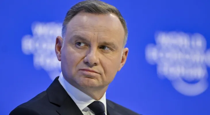 No decision has been made on this matter yet... but Poland announces its readiness to host nuclear weapons.