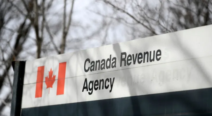 Filing a tax return means enjoying hundreds of dollars in government benefits.
