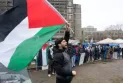 La colère des manifestants de l'université de Toronto face à l'ignorance de leurs revendications par les responsables universitaires