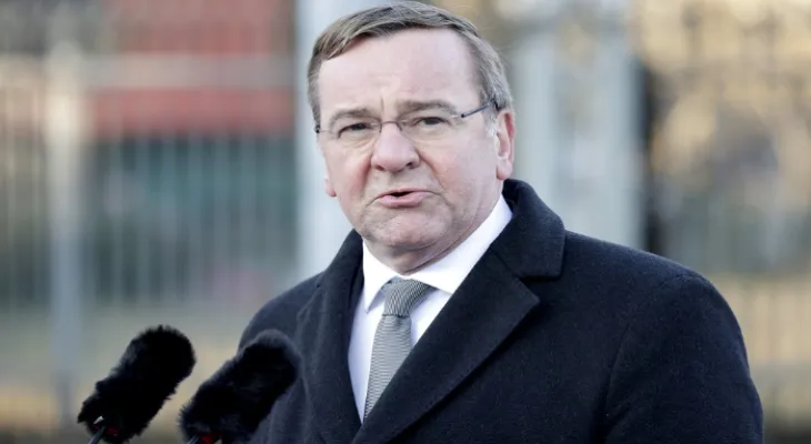 Le ministre allemand de la Défense propose une coopération avec le Canada dans l'Arctique.