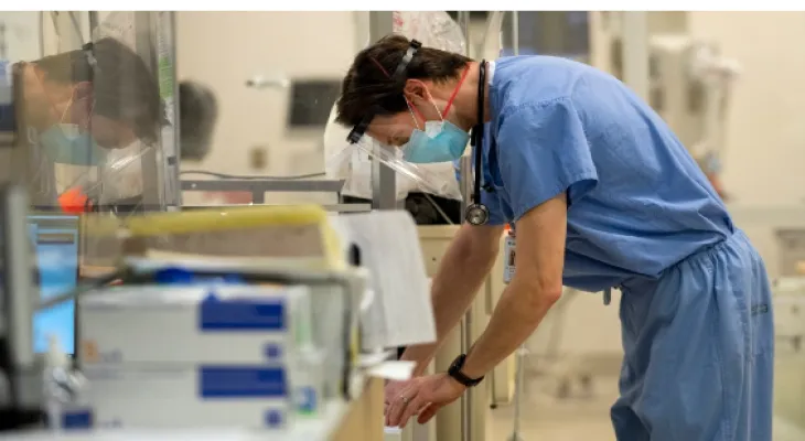 Colère et frustration des familles envers les médecins de famille au Canada
