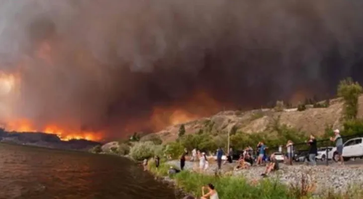Les grands incendies de forêt au Canada provoquent une pollution de l'air dans quatre États américains.