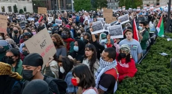 Les employés des universités affiliées à l'Université de Californie font grève en solidarité avec la Palestine.