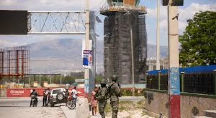 Réouverture de l'aéroport de la capitale d'Haïti après des mois de violence des gangs, contribuant à atténuer la crise humanitaire.