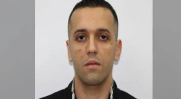 The Canadian police issue an arrest warrant for an inmate who escaped from the federal training center.