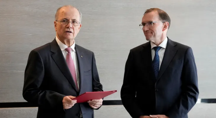 La Norvège remet les papiers de la "reconnaissance diplomatique" au Premier ministre palestinien