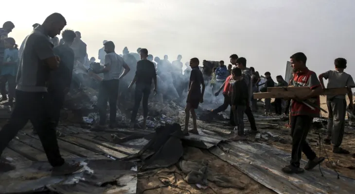 Netanyahu admits to a "tragic error" in Rafah after an airstrike on the tents of displaced persons resulted in the death of dozens of Palestinians.