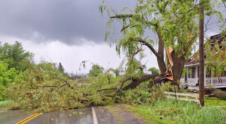 Un cyclone frappe l'ouest de l'île de Montréal