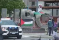 Vancouver : la police intervient pour ouvrir une voie sur le campus de l'université 'UBC' et arrête une personne