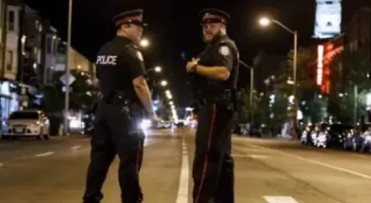A killer from Ontario apologizes for killing and decapitating his mother.
