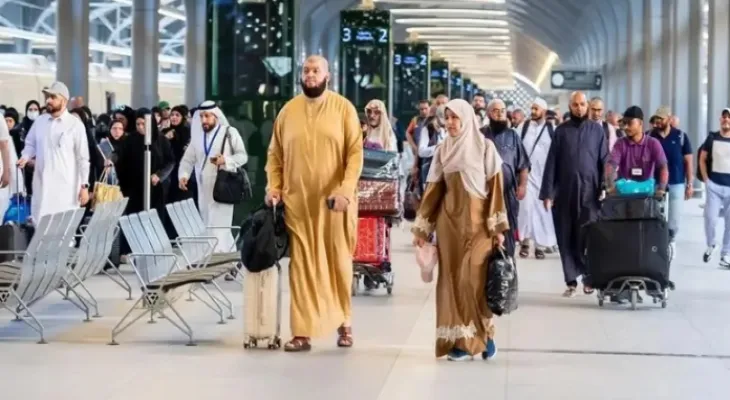 Saudi Arabia launches the first international digital wallet to serve pilgrims and Umrah performers.