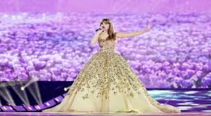 Can "Taylor Swift" help stimulate the struggling tourism industry in Toronto?