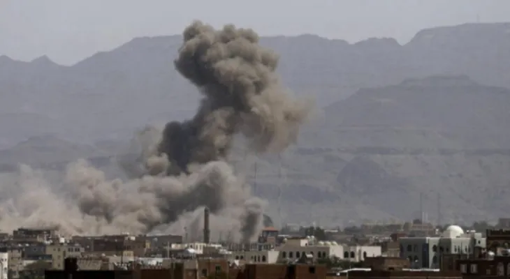 Houthis: 5 American-British airstrikes on Hodeidah, western Yemen