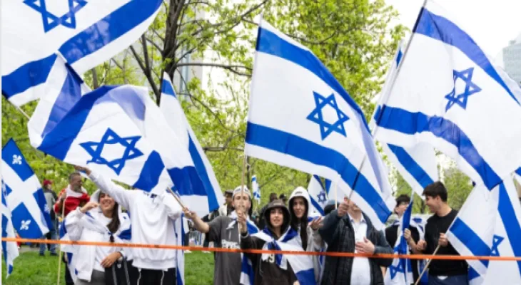 Pro-Israel march today Sunday in Toronto under heavy security.