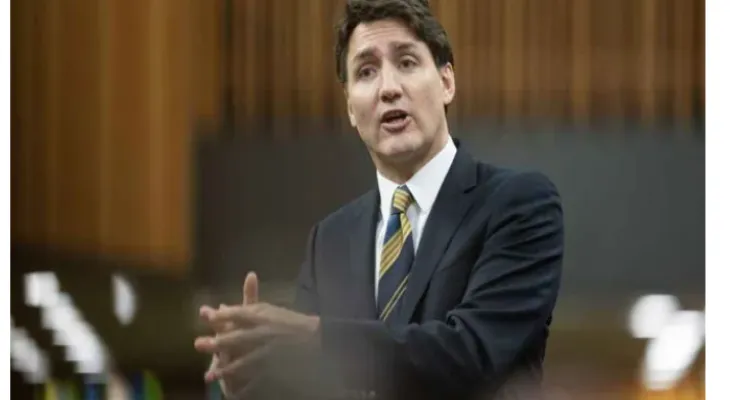 The Prime Minister of Canada announces a "food program" for schools in Nova Scotia
