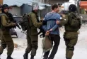 Les forces d'occupation israéliennes arrêtent 59 citoyens de Silwad et Kafr Ni'ma à Ramallah.