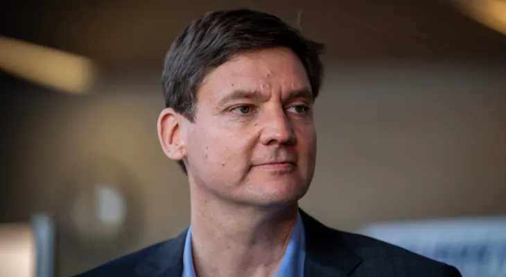 Premier ministre de la Colombie-Britannique : augmentation des allocations familiales cette année pour faire face à la hausse du coût de la vie