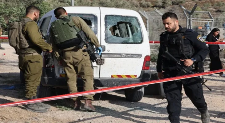 Nineteen people injured in a fire outbreak at an Israeli settlement in the West Bank