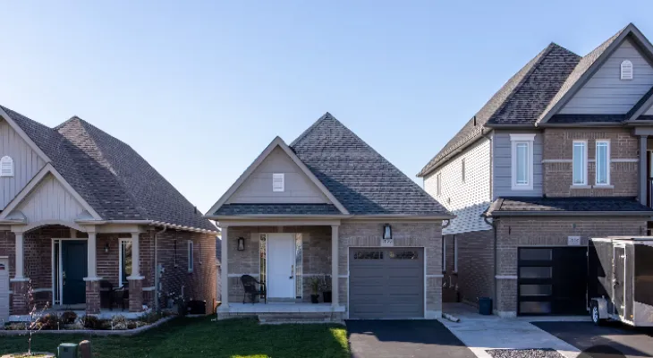 The Ontario government sets a cap on rent increases for 2025 at 2.5%.