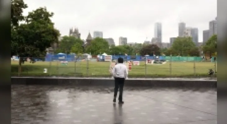 The police will enforce the judge's order to demolish the pro-Palestinian camp at the University of Toronto.