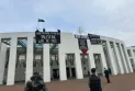 Manifestants pro-Gaza escaladant le toit du Parlement australien