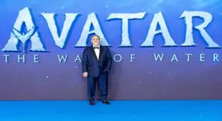 The producer of the movies "Titanic" and "Avatar," Jon Landau, has passed away at the age of 63.