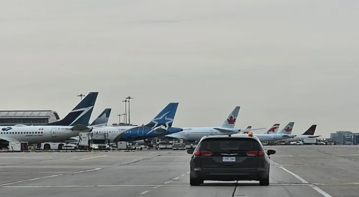 "Toronto Pearson" warns of the potential for delays for some flights amid rising temperatures.