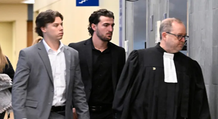 Peine de prison pour deux anciens joueurs de hockey junior au Québec pour agression sexuelle sur une adolescente dans un hôtel en 2021