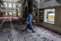 The intense Israeli bombardment of the city of Gaza forces medical facilities to close as thousands flee.