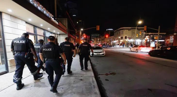 Ottawa: The Capital Police announce the deployment of their officers in the downtown area to combat crime and ensure community safety.