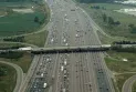 Le gouvernement de l'Ontario décide d'augmenter la limite de vitesse maximale à 110 km/h sur l'autoroute.