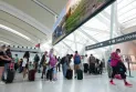 Poursuite de la hausse des prix des billets d'avion par rapport à l'année dernière et au-dessus des niveaux d'avant la pandémie de coronavirus.