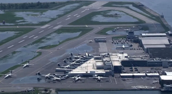 Porter Airlines cancels all flights until noon amid a global technical outage.