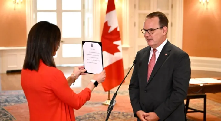 Liberal House of Commons leader Steven MacKinnon takes the oath of office as Minister of Labour to replace O'Regan.