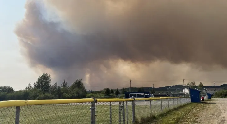 Allowing essential workers to return to Labrador City as forest fires subside