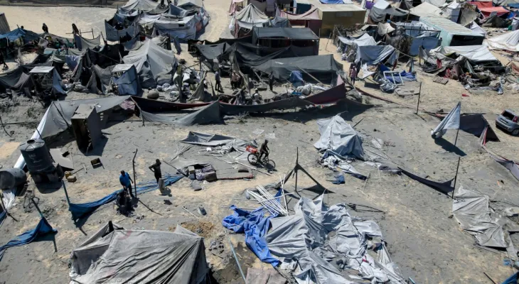 Israel orders the evacuation of parts of a humanitarian area in Gaza after the death toll from the war exceeds 39,000 Palestinian fatalities.