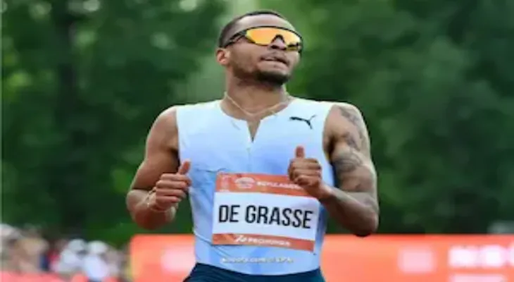 De Grasse et Sharon lèvent le drapeau canadien à l'ouverture des Jeux olympiques