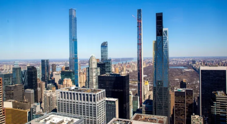 Gouvernement : Les ventes de l'appartement de l'ambassadeur canadien à New York devraient dépasser 9 millions de dollars.