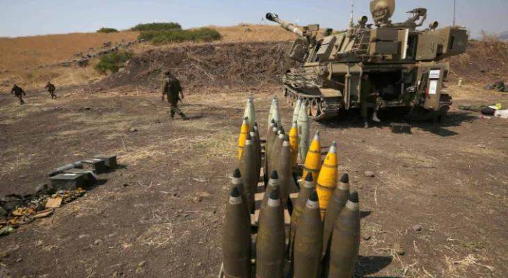 Le Hezbollah libanais annonce avoir ciblé des bâtiments utilisés par des soldats israéliens dans la colonie de Maskifam.