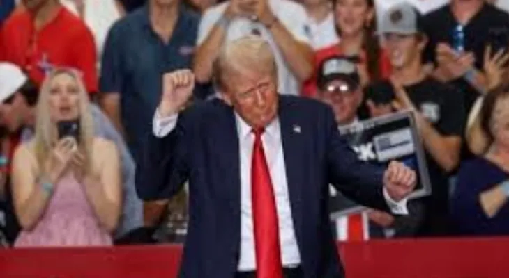 Un responsable du renseignement américain : l'Iran mène une campagne secrète sur les réseaux sociaux pour saper la candidature de Trump