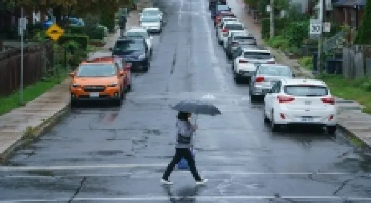 The Canadian environment expects thunderstorms in Toronto this afternoon.