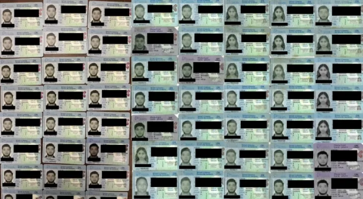 Police de Toronto : arrestation de 10 suspects dans une opération de fraude à l'échange de carte SIM