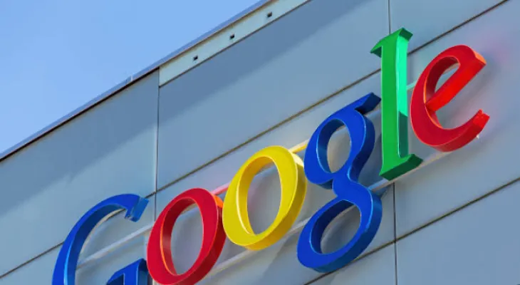 Google imposes new fees on advertisements in Canada