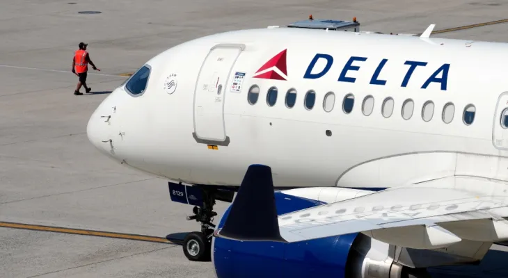 Airlines suspend their flights amid rising tensions in the Middle East